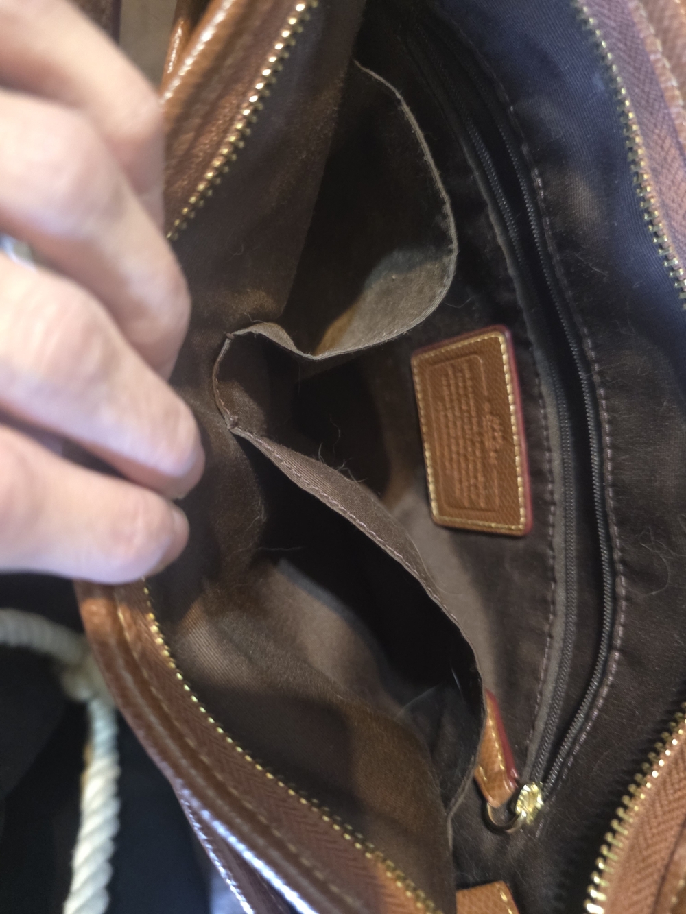 Coach Brown Signature Crossbody Bag No° D1623 F34938 - Picture 11 of 16